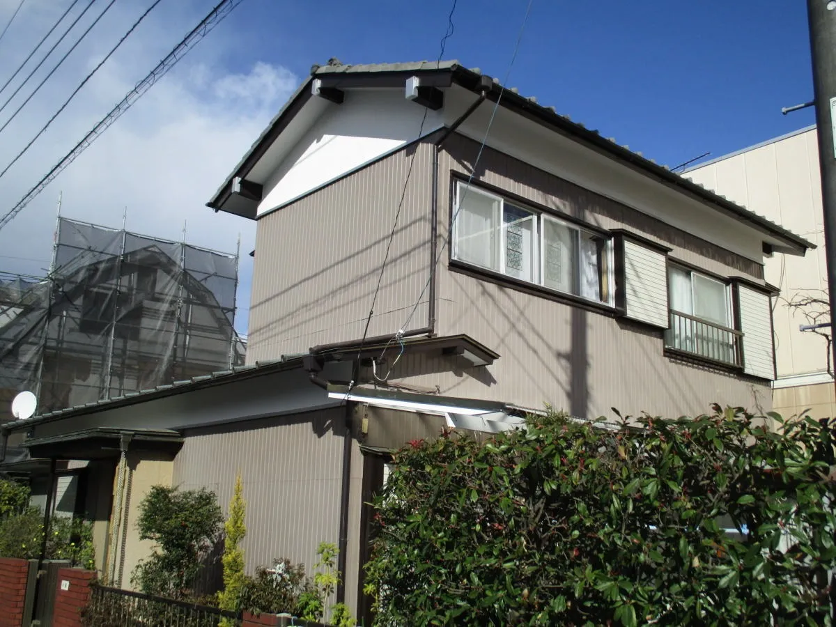 小田原市N様邸 (木部・鉄部・しっくい部塗装)